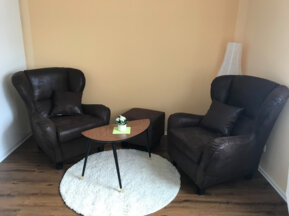 Wartebereich in der Praxis von Gesundheitsberaterin Andrea Mirku